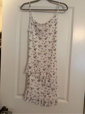Caution to To The Wind White Floral Ruffle Slip Dress sz M